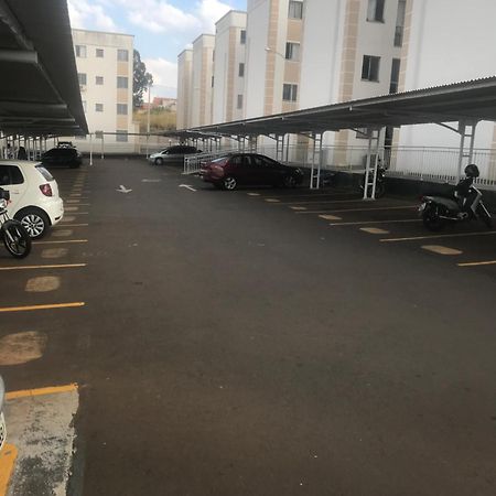 Apartamento Em Londrina Privado Com 2 Quartos De Casal Com Utensilios Garagem E Wifi Apartment Exterior photo