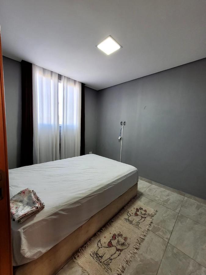 Apartamento Em Londrina Privado Com 2 Quartos De Casal Com Utensilios Garagem E Wifi Apartment Exterior photo